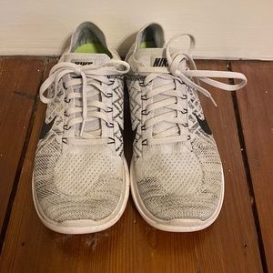 Nike size 11 free 4.0 flyknit